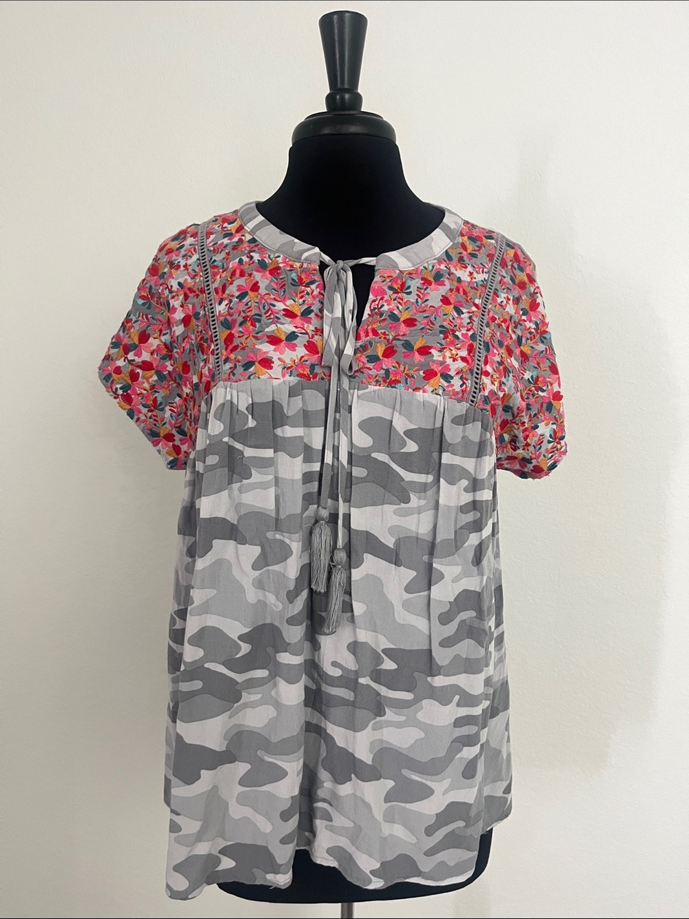 Savanna Jane embroidered Floral Top